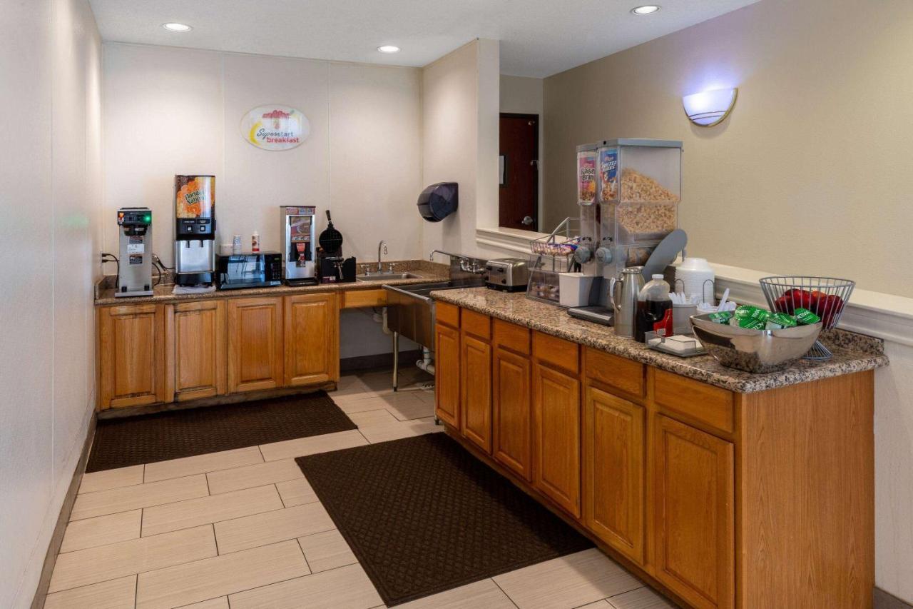 Super 8 By Wyndham Garland Rowlett East Dallas Area Esterno foto